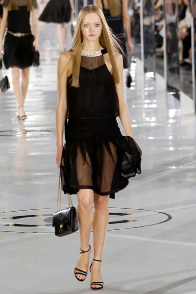 Look 61